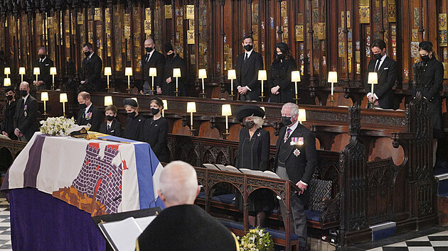 Britská královská rodina na pohřbu prince Philipa (Windsor, 17. dubna 2021)