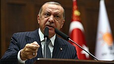 Turecký prezident Recep Tayyip Erdogan pi projevu v parlamentu