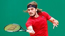 Stefanos Tsitsipas z ecka bhem semifinále turnaje v Monte Carlu.