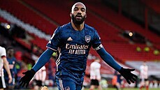 Alexander Lacazette z Arsenalu slav gl v utkn proti Sheffieldu.