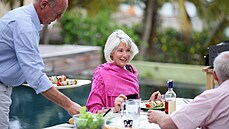 Pestrý jídelní�ek a dostatek tekutin je alfa omegou dob�e fungujícího organismu.