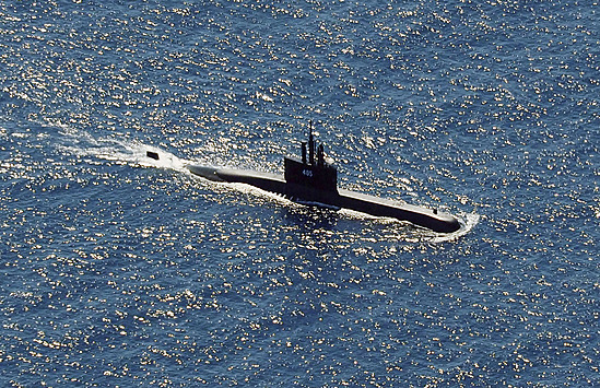 Ponorka indonéského námořnictva pátrá po ztracené ponorce. (22. dubna 2021)