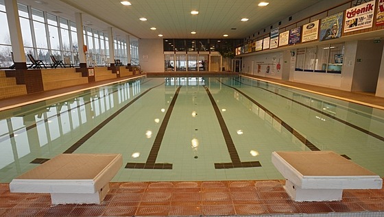 Krytý bazén v Kroměříži se stavěl v 70. letech a dnešním nárokům už nevyhovuje.