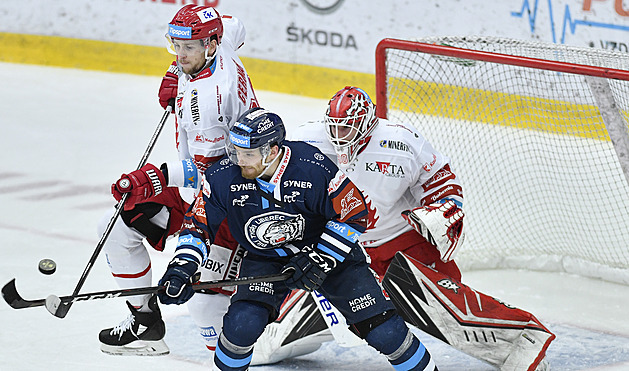 Hokejový Liberec odvrací konec finále, Birnerův start je nejistý