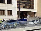 Anonym nahlásil bombu v budov ministerstva vnitra na praské Letné. (27.4.2021)