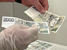Kriminalist v Praze zaznamenali enormn mnostv falench bankovek, pedevm...