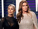 Transgender celebrity Sophia Hutchinsová a Caitlyn Jennerová na Vanity Fair...