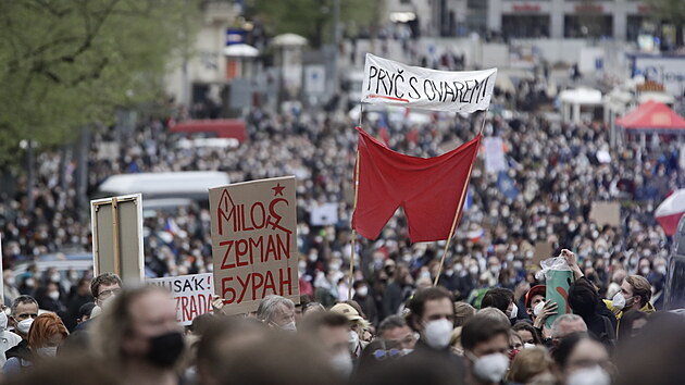 Demonstrace Milionu Chvilek v Praze. (29. dubna 2021)