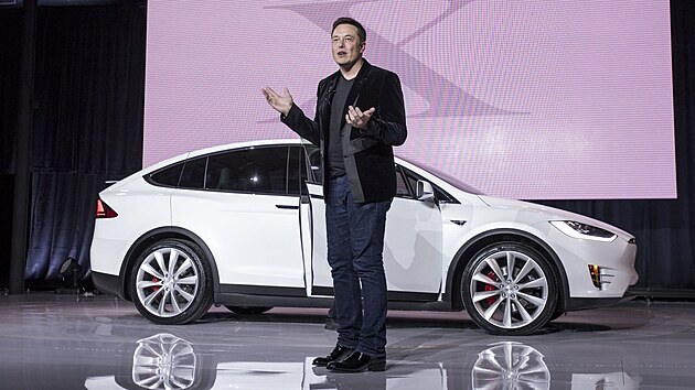 f Tesly Elon Musk v roce 2013 odmtl nabdku pedsedy dozor rady Volkswagenu Ferdinanda Picha na koupi tto americk automobilky. A dobe udlal.