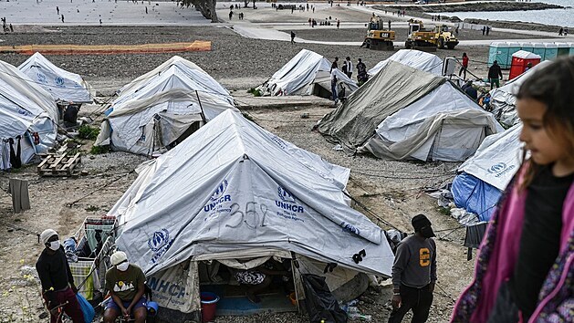 Pohled na uprchlický tábor Kara Tepe na řeckém ostrově Lesbos (29. března 2021)