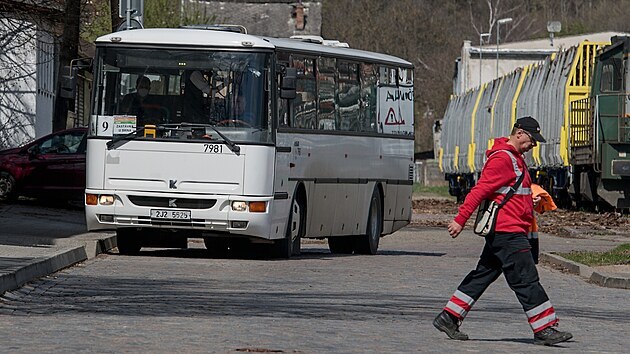 Autobus IDS JmK v Zastvce u Brna