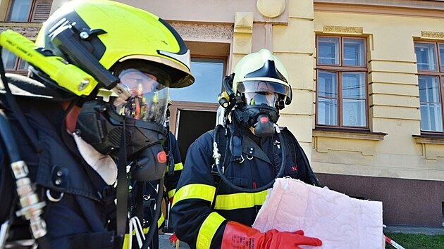 Hasiči zasahovali v Diagnostickém ústavu v Ostravě u úniku neředěné dezinfekce. (27.4.2021)