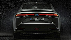 Toyota Mirai je první vodíkový automobil s českou cenovkou, podle výbavy vyjde...