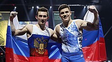 Ruský gymnasta Nikita Nagornyj (vpravo) je novým vícebojařským mistrem Evropy,...