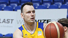 Petr Boha�ík v dresu Opavy