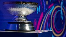 Pohár pro vítze EuroBasketu bhem losování základních skupin turnaje 2022