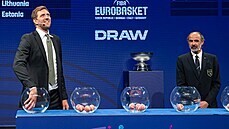 Dirk Nowitzki během losování základních skupin EuroBasketu 2022