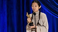 Režisérka Chloe Zhaová se stala teprve druhou ženou s Oscarem za režii. Vynesl...