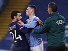 Roztrku mezi Alessandrem Florenzim (PSG) a Philem Fodenem z Manchesteru City...