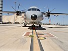 Armda pevzala ve panlsk Seville nov letoun CASA.  (7. kvtna 2021)