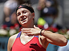 Karolína Muchová slaví vítzství ve druhém kole turnaje v Madridu.