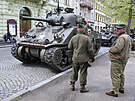 Historick� americk� tank a dal�� vojensk� vozidla jsou k vid�n� ve Smetanov�ch...