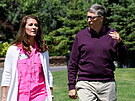 Melinda Gatesová a Bill Gates (Sun Valley, 10. ervence 2014)