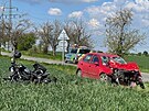 U Brandsa nad Labem se srazila motorka a osobn auto, k tkmu zrann letl...