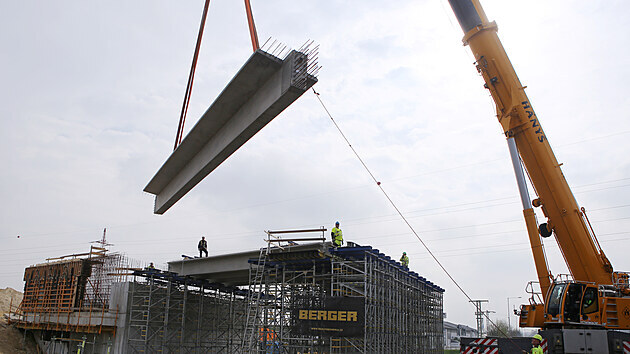 Stavba mostu na trase západního obchvatu Plzně. (1. května 2021)