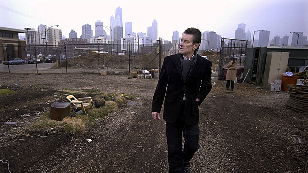 Zemel nmeck architekt Helmut Jahn. Na fotce je zachycen v Chicagu v USA (4. bezna 2004)