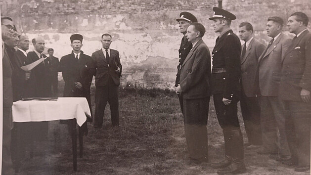 Vedouc� exekutivy odd�len� zl�nsk�ho gestapa Karl Raschka kr�tce p�ed popravou 13. z��� 1946.