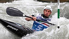 Vít Pindi si jede pro evropský titul ve vodním slalomu.