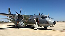 Armáda ve panlské Seville pevzala nový letoun CASA. (7. kvtna 2021)