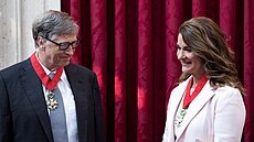 Melinda a Bill Gatesovi v Pa�í�i (21. dubna 2017)