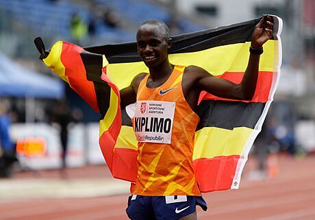 Jacob Kiplimo ovládl na mítinku Zlatá tretra závod na deset kilometr.