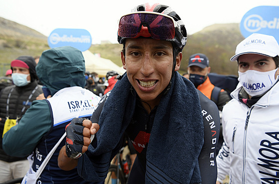 NÁVRAT KRÁLE. Egan Bernal za cílem 9. etapy Gira.