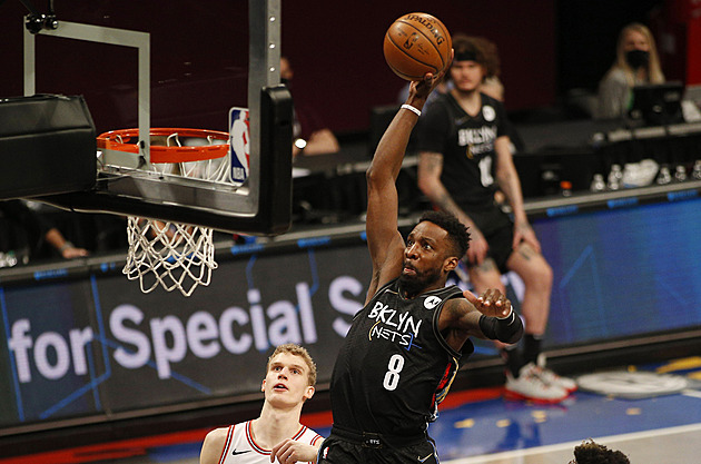 Basketbalisté Chicaga bez zraněného Satoranského prohráli v Brooklynu