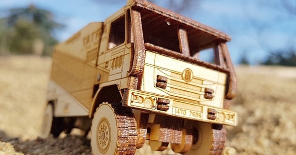 �Sna�íme se, abychom na�e fanou�ky alespo� ob�as p�ekvapili n��ím ne�ekaným �...