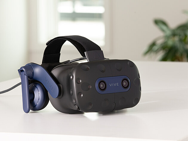 HTC Vive Pro 2