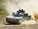 Zkouky nabzench bojovch vozidel pchoty (BVP). Na snmku CV90