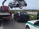 Slovenská policie zastavila na obchvatu Trnavy osobní auto vezoucí na stee...