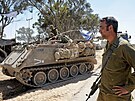 Izrael podél hranice s Gazou soustedil pozemní jednotky, zatímco Hamás dál...