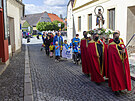Pr�vodem biskup� a v���c�ch za�ala v Nepomuku na Plze�sku slavnostn� poutn� m�e...