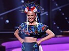 Slovenka Natália Hotáková v národním kostýmu na Miss Universe 2020 (Los...