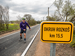 Nová cyklostezka mezi Provodovem a Šerčí (1. 5. 2021)