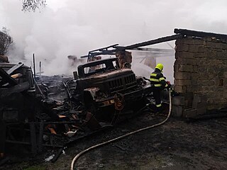 V Nevraticích hořela vojenská technika (16. 5. 2021).