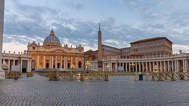 Uprostřed Říma se nachází Vatikán, suverénní stát řimskokatolické církve.