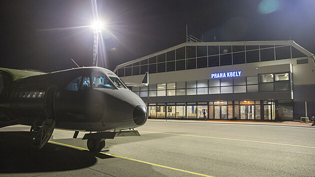 Na vojenskm letiti Praha-Kbely pistl prvn z dvojice novch transportnch letoun Armdy esk republiky CASA C-295MW. (18. kvtna 2021)
