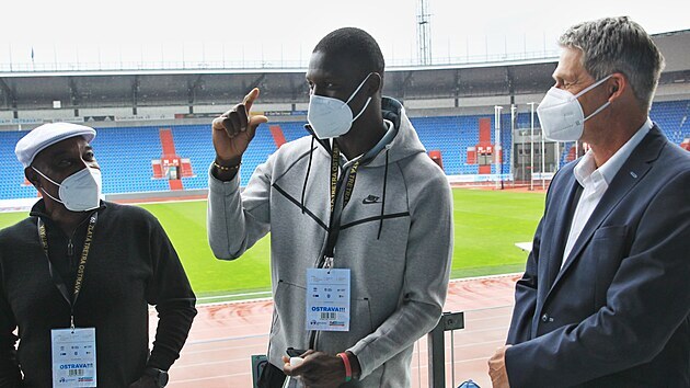 Kirani James (uprosted) byl pedstaven jako jedna z hlavnch atletickch hvzd...