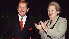 Madeleine Albright s Václavem Havlem v roce 1997